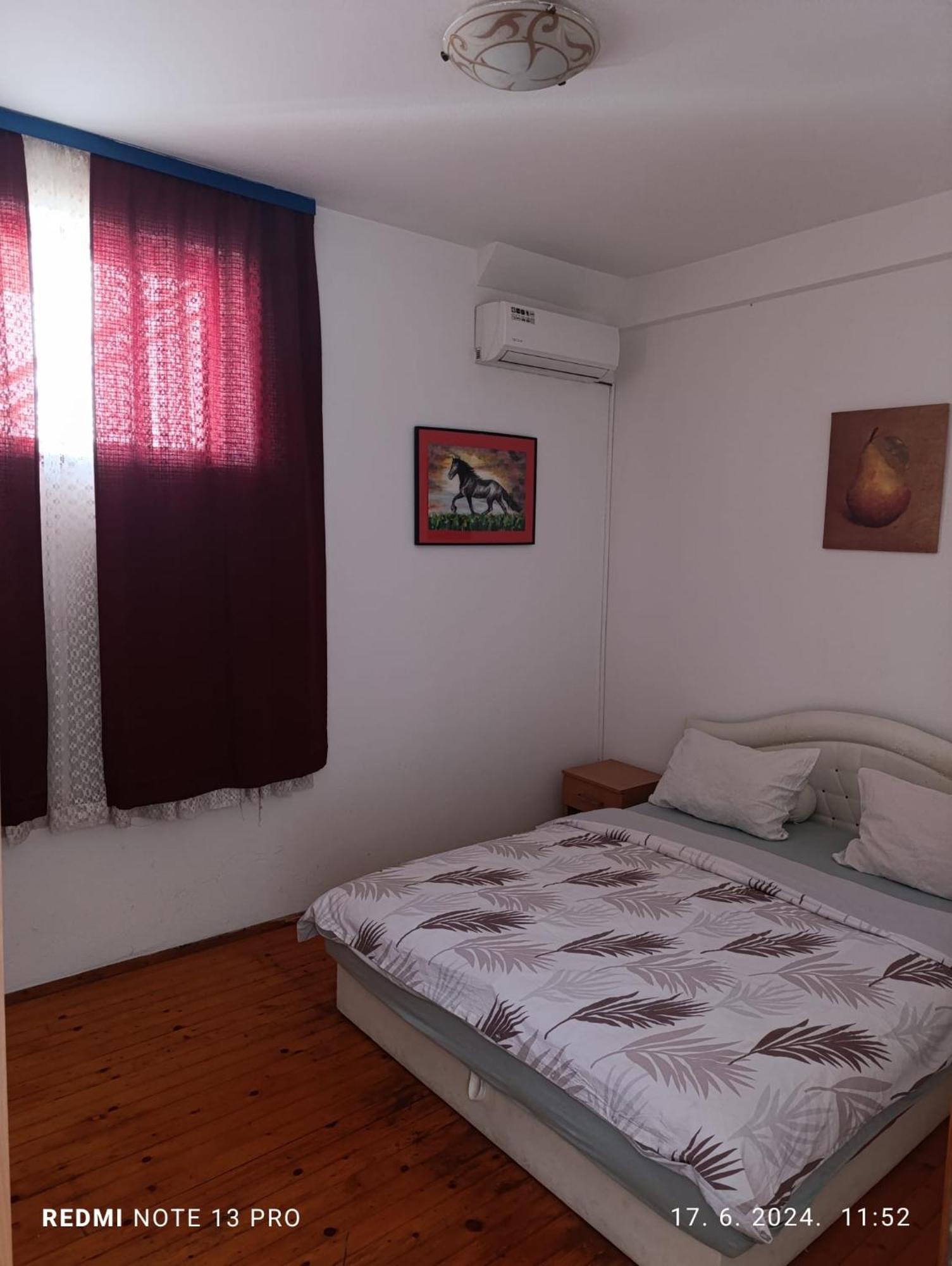 מוסטר Apartments Salute מראה חיצוני תמונה