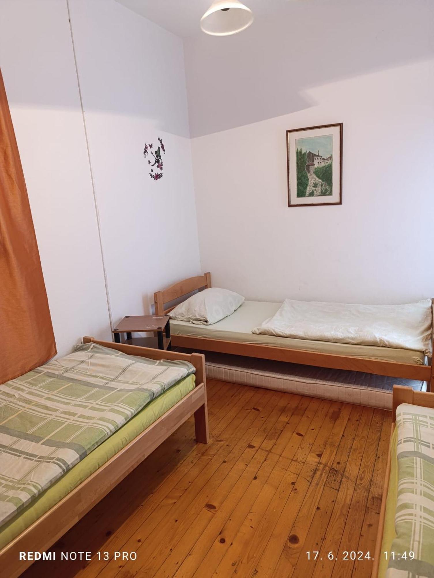 מוסטר Apartments Salute מראה חיצוני תמונה