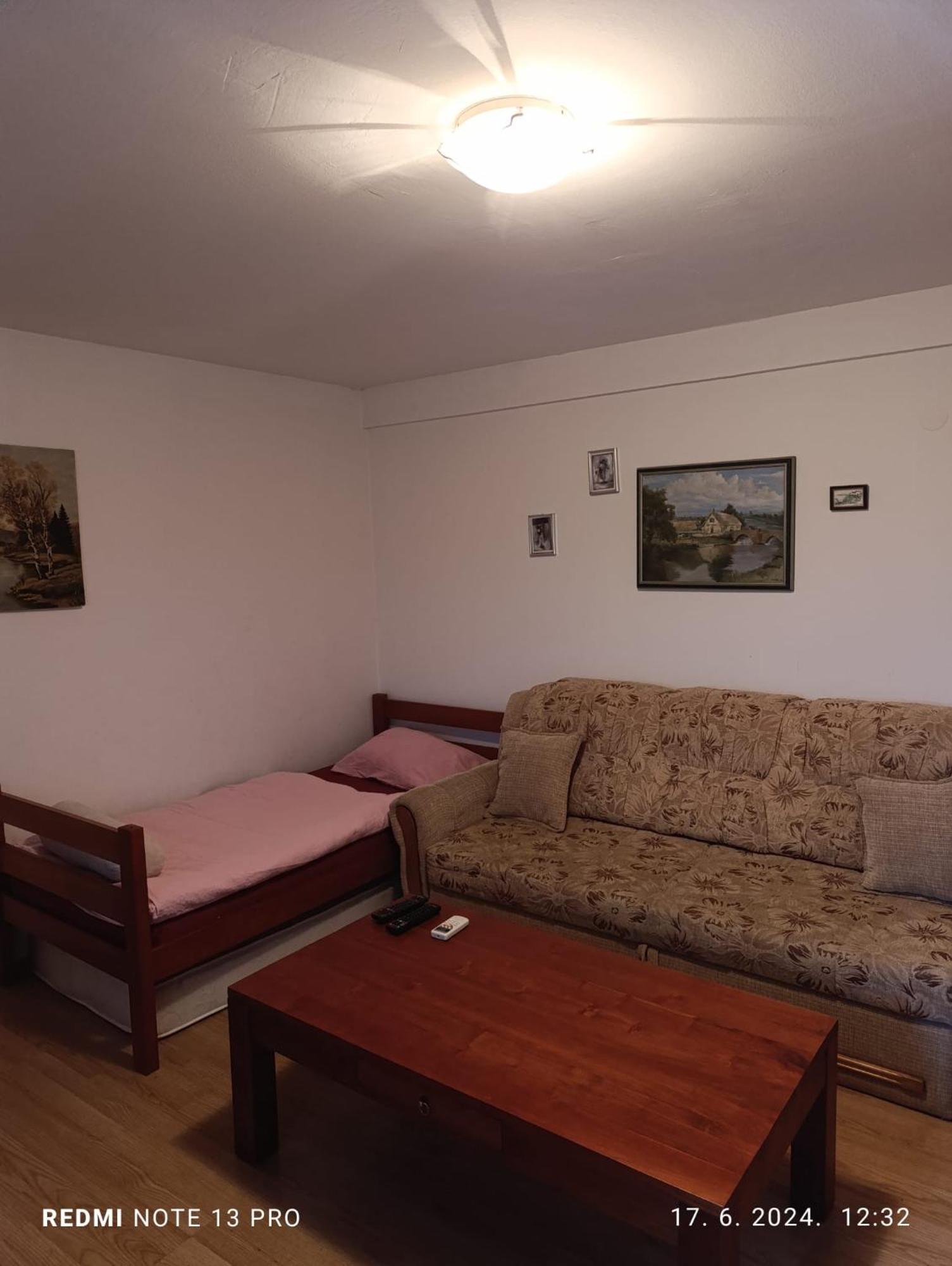 מוסטר Apartments Salute מראה חיצוני תמונה