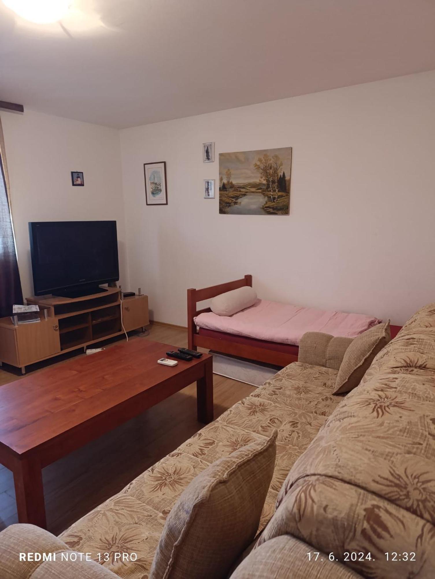 מוסטר Apartments Salute מראה חיצוני תמונה