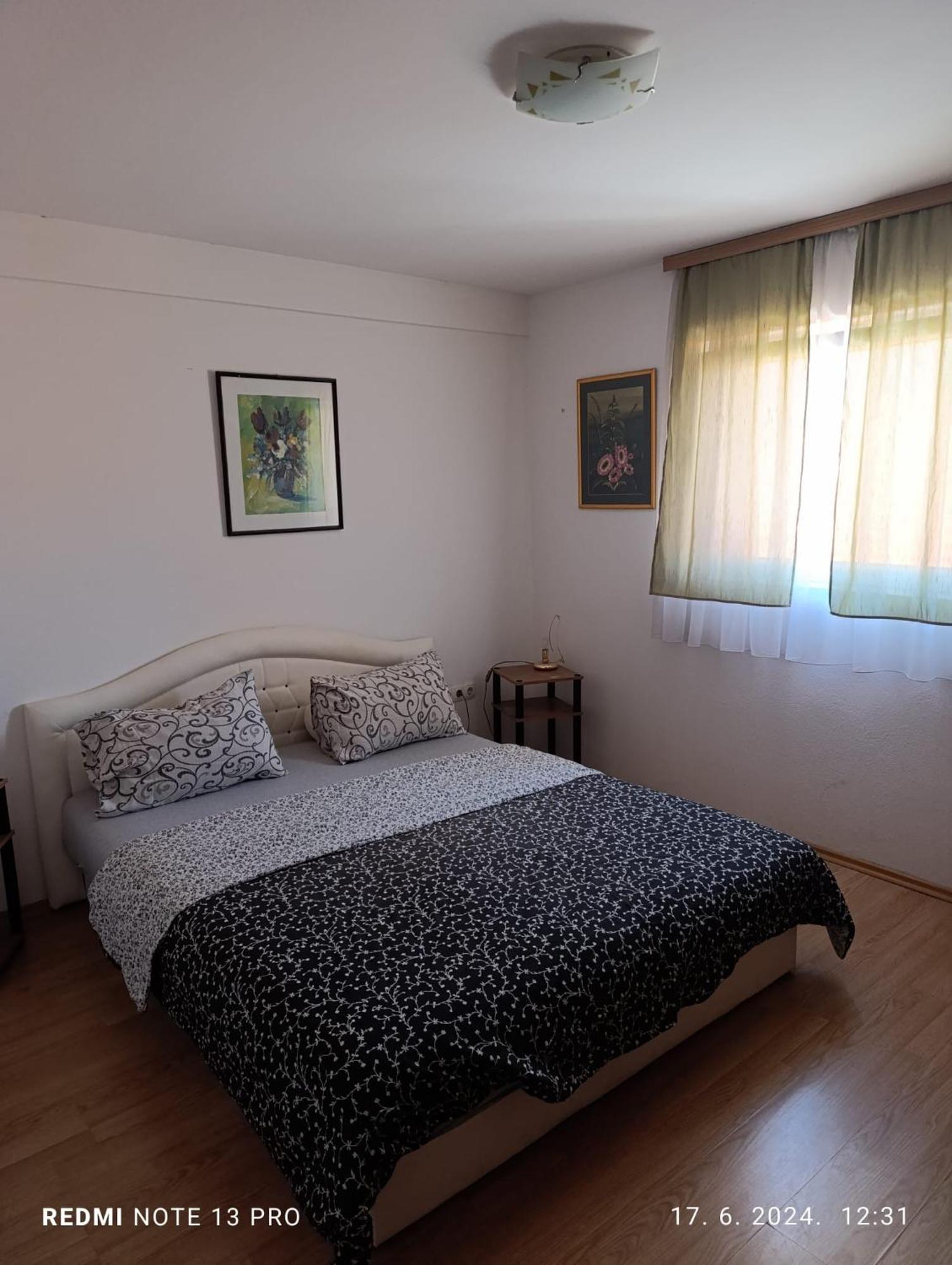 מוסטר Apartments Salute מראה חיצוני תמונה
