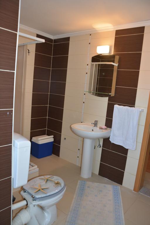 מוסטר Apartments Salute מראה חיצוני תמונה